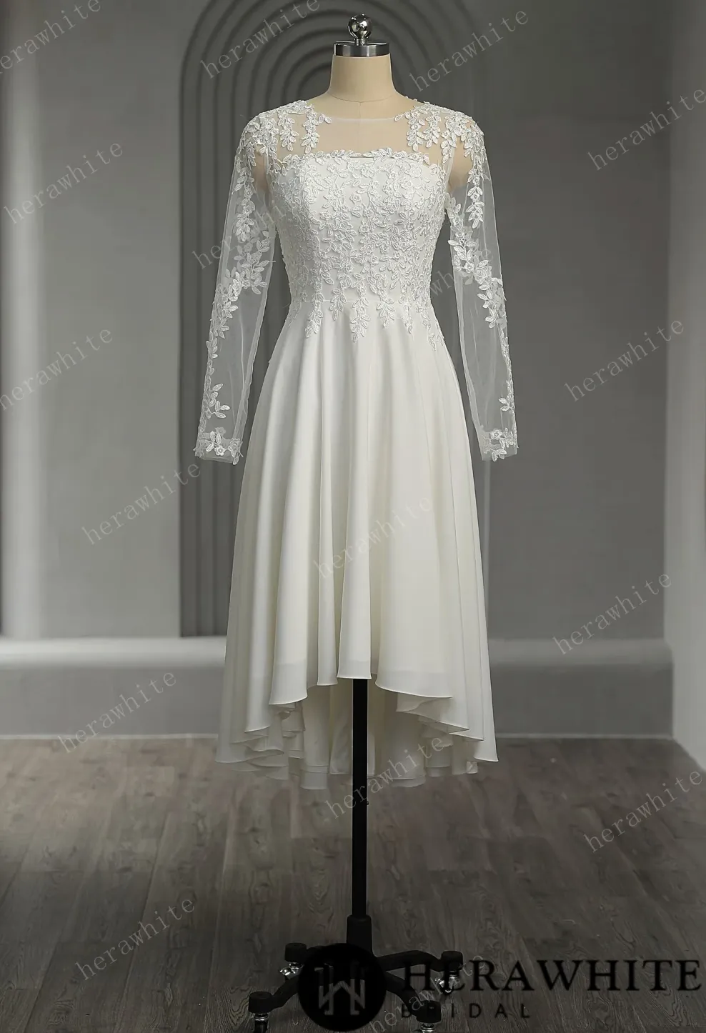 Illusion Lace Long Sleeves Tulle Short Wedding Dress