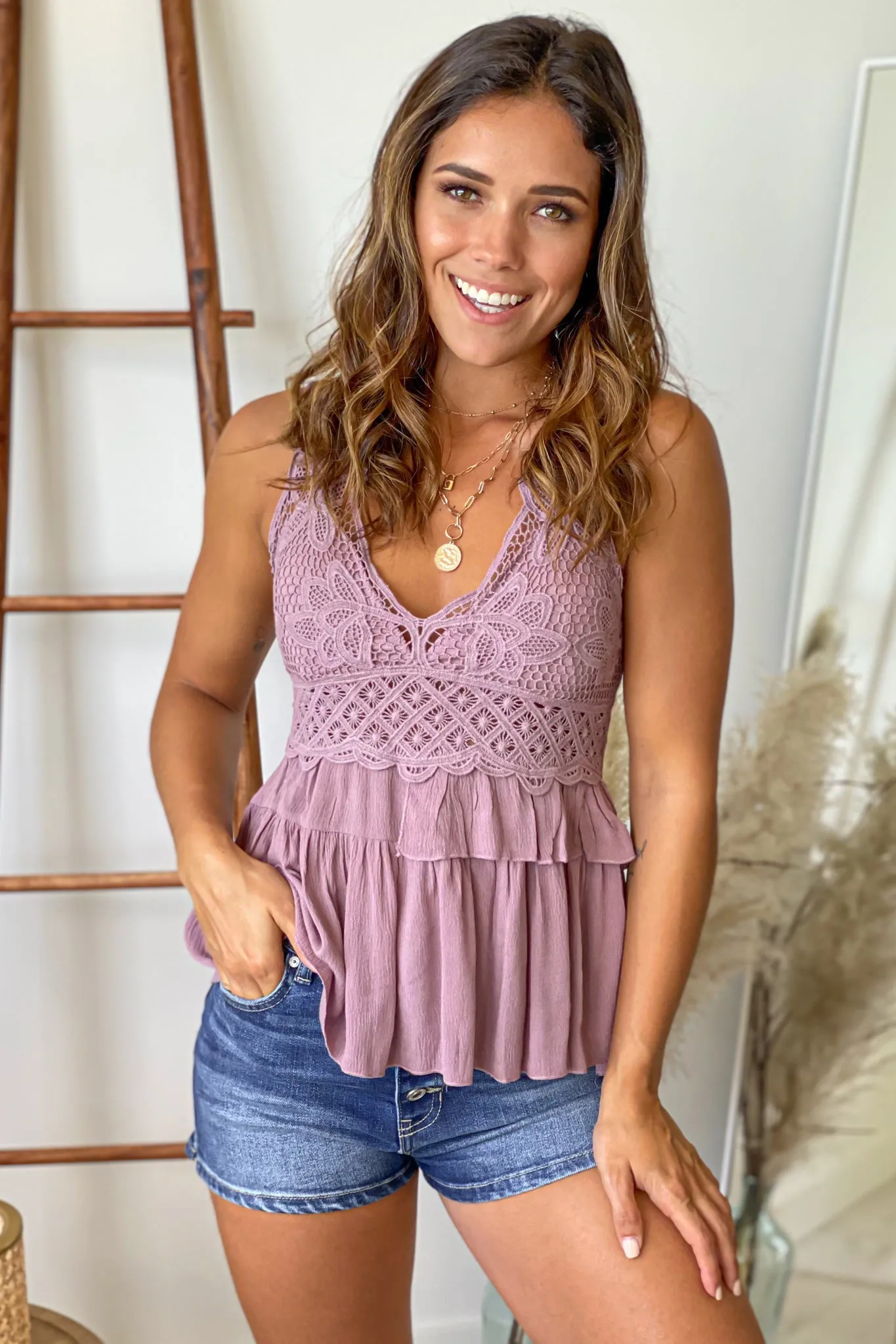 Mauve Laced Top With Ruffled Hem