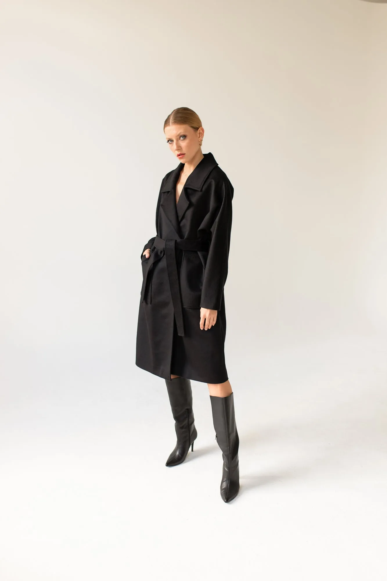 Oversized Cashmere Coat Black