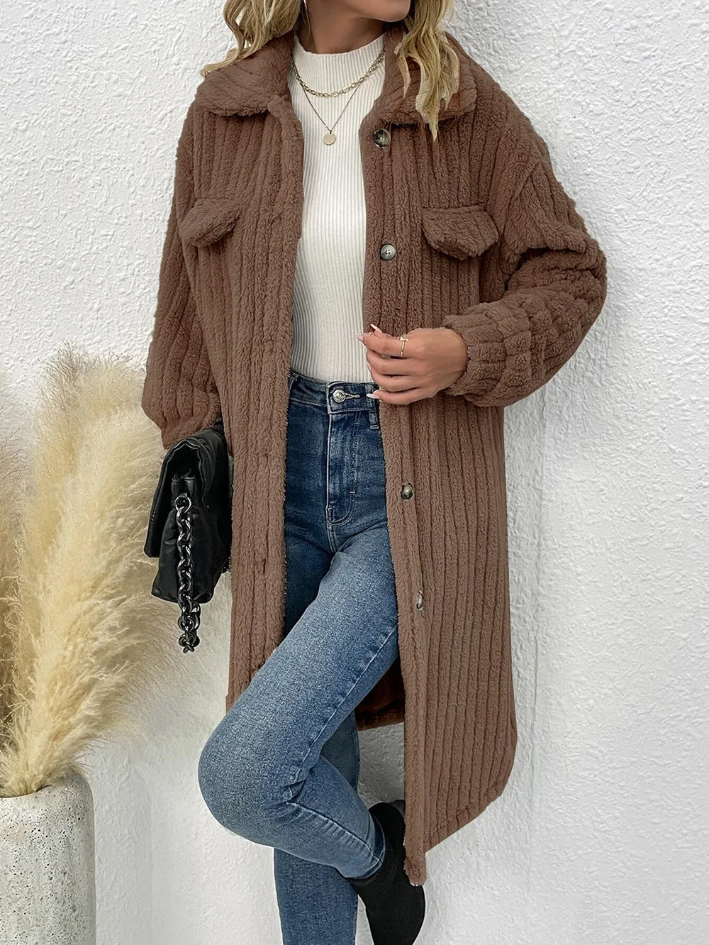 Plush lapel long sleeve long coat